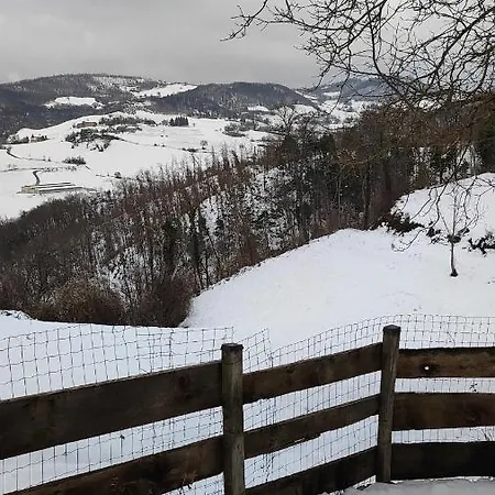 ベッド・アンド・ブレックファスト Casolara 3*